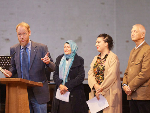 Stefan J. Wimmer, Yvonne Baur-Saleh, Sapir von Abel, Peter Marinkovic beim Abrahamischen Friedensgebet 2022